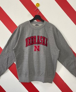 Vintage Nebraska Cornhuskers Sweatshirt and Crewneck with University Nebraska Sweater NCAA Shirts