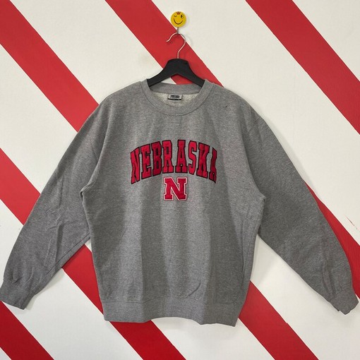 Vintage Nebraska Cornhuskers Sweatshirt and Crewneck with University Nebraska Sweater NCAA Shirts