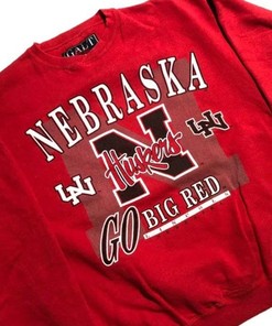 Vintage Nebraska Huskers Sweatshirt, 90's T-Shirt, NCAA Gist Fans