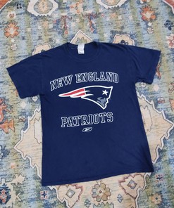 Vintage New England Patriots NFL Style Hoodie Sweatshirt for Fans