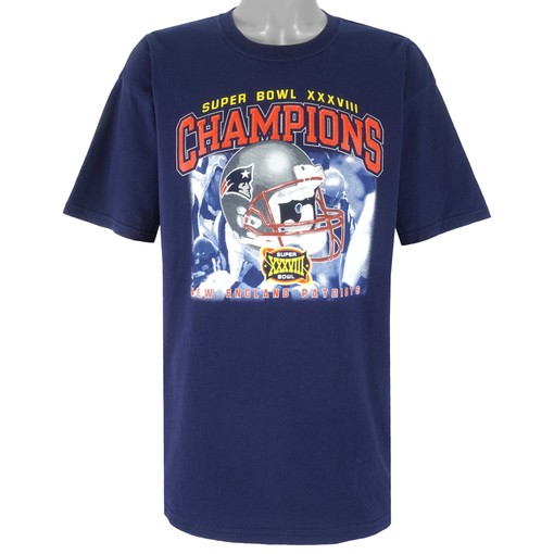 Vintage New England Patriots T-Shirt with Super Bowl XXXVIII Champions Unisex Sport Sweatshirt Hoodie Gift, NCAA Shirts
