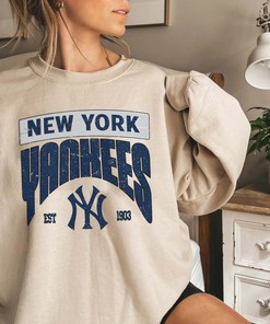 Vintage New York Yankees EST 1903 Sweatshirt - Unisex World Series Baseball Apparel