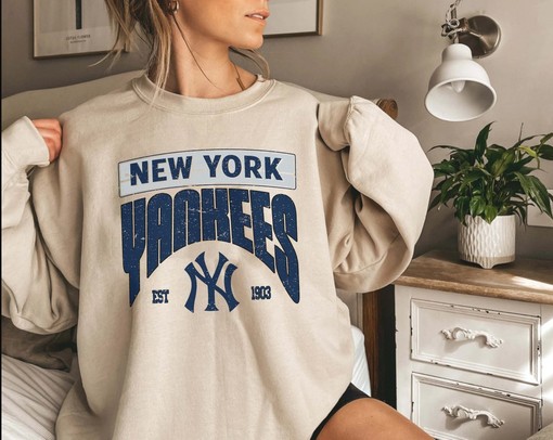 Vintage New York Yankees EST 1903 Sweatshirt - Unisex World Series Baseball Apparel