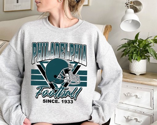 Vintage Philadelphia Football Team Sweatshirt - Iconic Retro Design for NFL Fans - Image 2