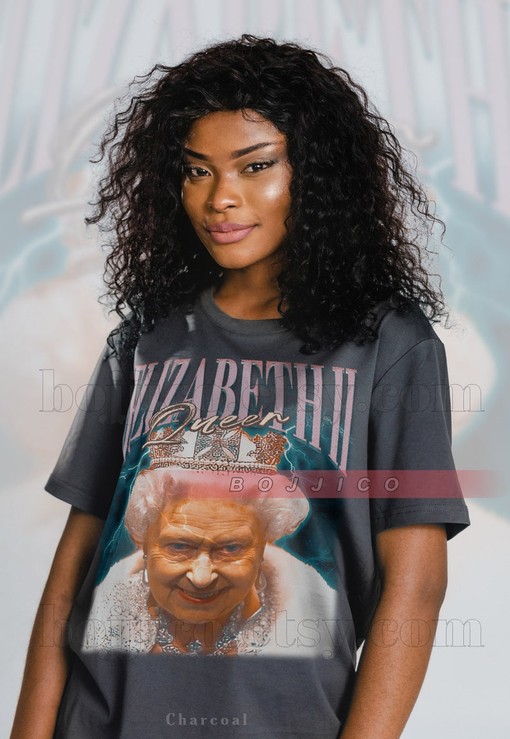 Vintage Rest In Peace QUEEN ELIZABETH II Tee - Forever Homage Tshirt for Fans - Retro 90s Queen Elizabeth Quotes Shirt - Image 4