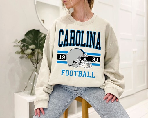 Vintage Retro Carolina Football Shirt for NFL Fans with Sport Shirts Girls