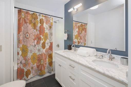 Vintage Retro Floral Shower Curtain - Boho 60's 70's Hippie Bathroom Accessory - Image 2