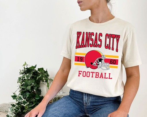 Vintage Retro Kansas City Football Shirt for NFL Fans - Image 4