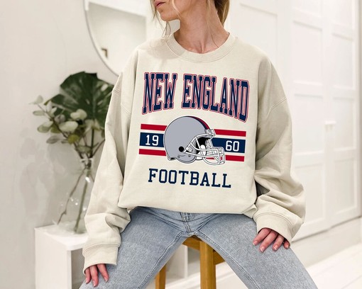Vintage Retro New England Football Crewneck Sweatshirt, AFC Fan Shirt, NFL Shirt with NCAA Shirts for Men
