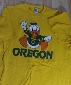 Vintage Russell Athletic Oregon Ducks Logo NCAA Sweatshirt