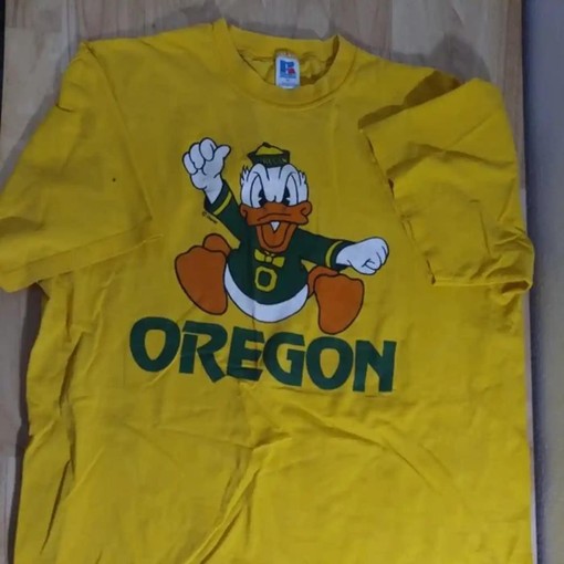 Vintage Russell Athletic Oregon Ducks Logo NCAA Sweatshirt