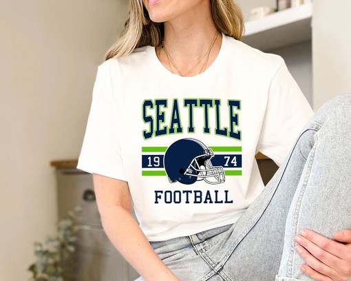 Vintage Seattle Football Sweatshirt, Perfect for NFL Fan - Image 3