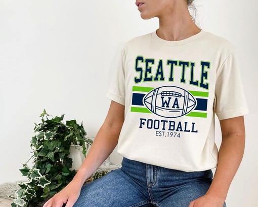 Vintage Seattle Football Sweatshirt, Perfect for NFL Fans - Image 4