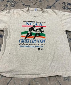 Vintage Style 1992 Ncaa Starter: American Football Apparel for College Sports Fans