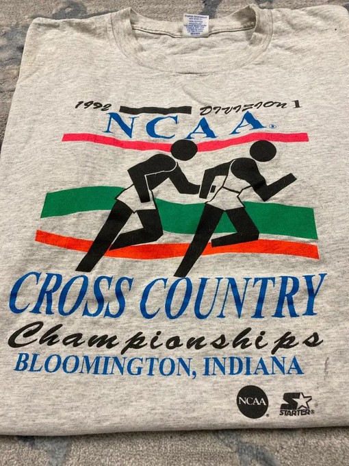 Vintage Style 1992 Ncaa Starter: American Football Apparel for College Sports Fans - Image 2