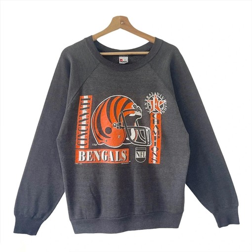 Vintage Style 1993 NFL Cincinnati Bengals Big Logo Sweatshirt T-Shirt Ideal Gift for NFL Fans