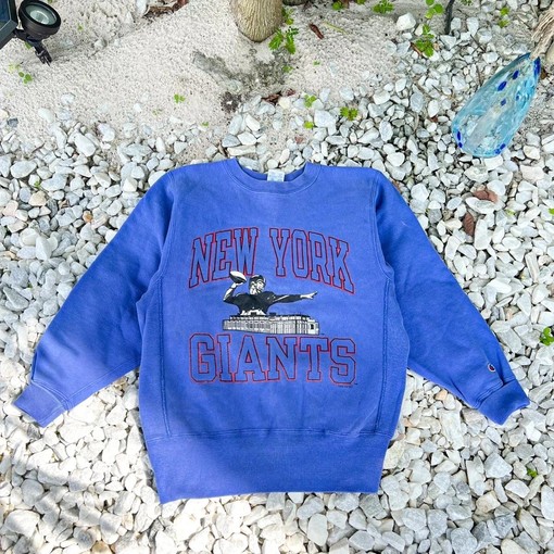 Vintage Style 1994 Champion Reverse Weave Giants NFL Football Sweatshirt T-shirt, Rep Your Team in Style