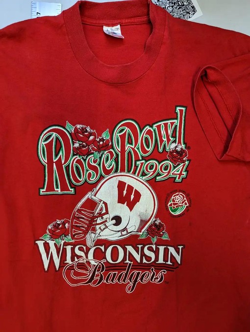 Vintage Style 1994 Wisconsin Badgers Rose Bowl University American Sweatshirt, Gifts For NCAA Sports Fans - Image 2