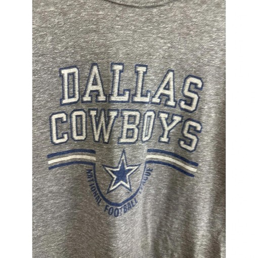 Vintage Style 80s Champion Dallas Cowboys NFL Football Paper Thin Sweatshirt T-shirt, Represent Your Team in Style - Image 2