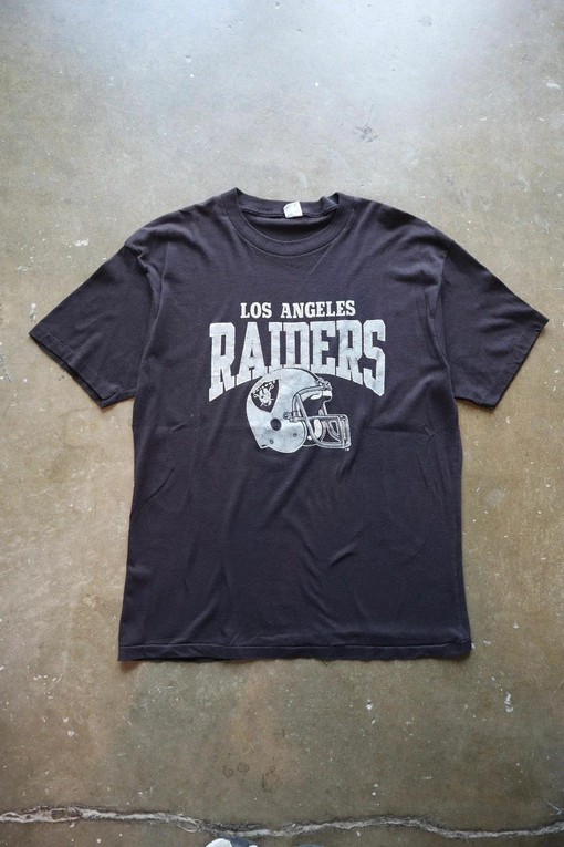 Vintage Style 80s Los Angeles Raiders Champion Essential NFL Football Sweatshirt T-shirt, Celebrate Your Team's Legacy