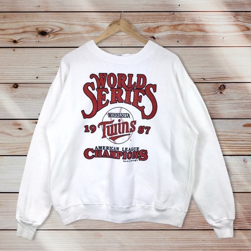 Vintage Style 80s MLB Minnesota Twins Print Logo Sweatshirt