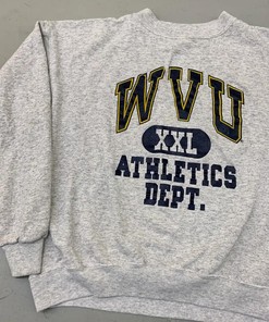 Vintage Style 80s West Virginia University College T-Shirt Sweatshirt for Sports Fans