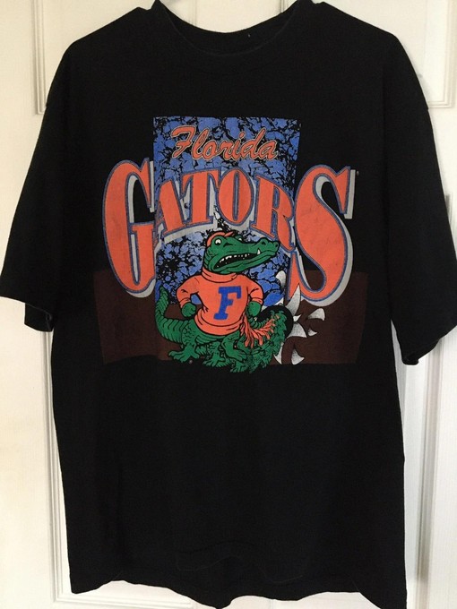 Vintage Style 90S Florida Gators - T-Shirt, Sweatshirt, Hoodie - Perfect Gifts for Football Lovers