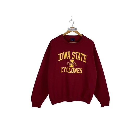 Vintage Style 90S Iowa State University Cyclone Sweatshirt Hoodie with American Football Theme for Fans