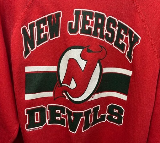 Vintage Style 90S New Jersey Devils Crewneck Sweatshirt and Hoodie for Fans - Image 2