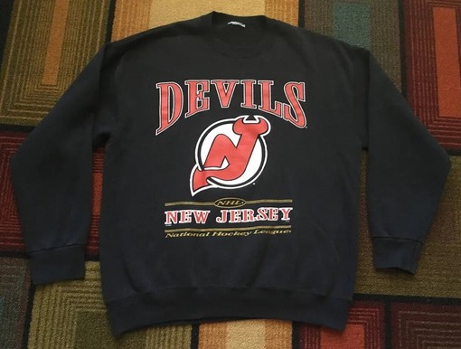 Vintage Style 90S New Jersey Devils Crewneck Sweatshirt and Shirt for Fans