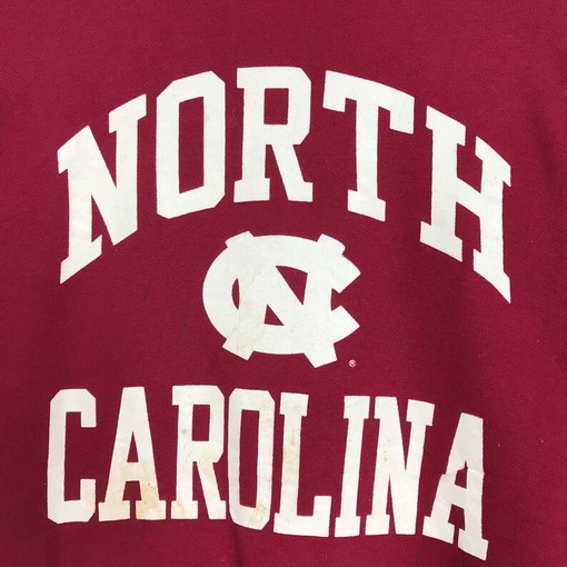 Vintage Style 90S North Carolina University Crewneck Sweatshirt - Perfect for Fans - Image 2
