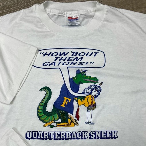 Vintage Style 90S UF Florida Gators - T-Shirt, Sweatshirt, Hoodie - Perfect Gifts for Fans of NCAA Shirts