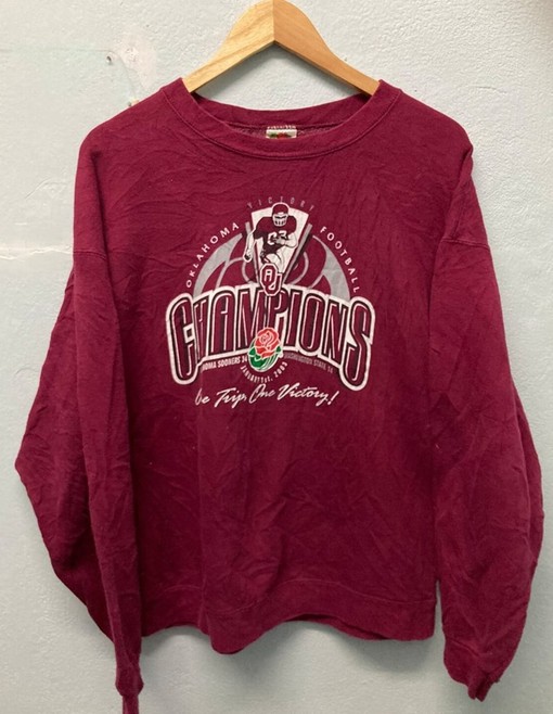 Vintage Style 90S University Oklahoma Sooners Shirt for Fans