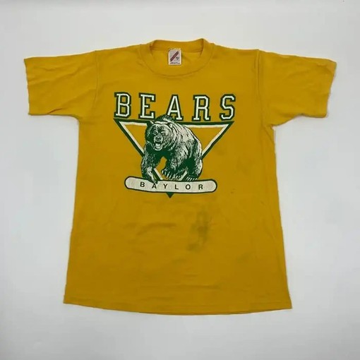 Vintage Style 90s Gold Baylor Bears Single Stitch NCAA T-Shirt Sweatshirt Hoodie for Football Game Day Enthusiasts