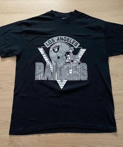 Vintage Style 90s Los Angeles Raiders NFL Sweatshirt T-Shirt Ideal Gift for NFL Fans, with NCAA shirts for men and women