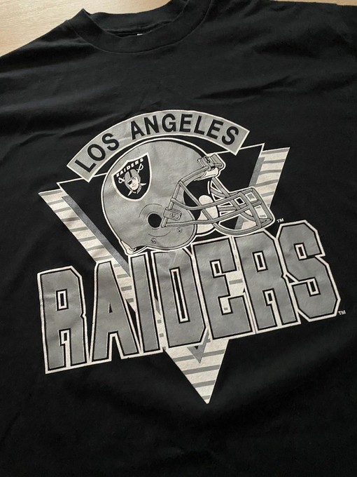Vintage Style 90s Los Angeles Raiders NFL Sweatshirt T-Shirt Ideal Gift for NFL Fans, with NCAA shirts for men and women - Image 2
