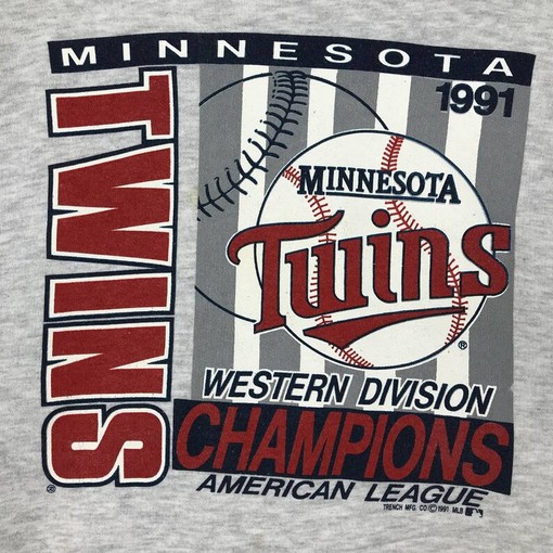 Vintage Style 90s MLB Minnesota Twins Print Logo Sweatshirt - Image 2