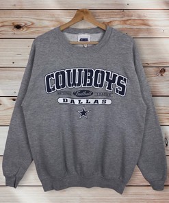 Vintage Style 90s NFL Dallas Cowboys Crewneck Sweatshirt Ideal for Football Lovers