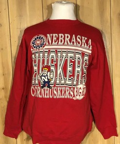 Vintage Style 90s University of Nebraska Cornhuskers Sweatshirt - NCAA Fans Must-Have