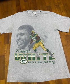 Vintage Style 96 Green Bay Packers Reggie Sweatshirt T-Shirt Ideal Gift for NFL Fans, featuring vintage NCAA shirts