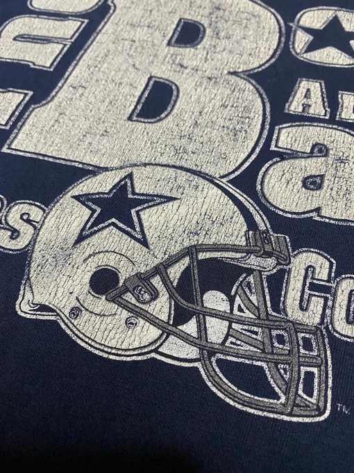 Vintage Style 97 Dallas Cowboys NCAA Sweatshirt T-shirt - Ideal Gift for NFL Fans - Image 4