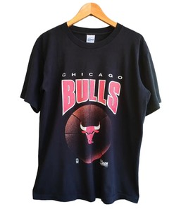 Vintage Style Chicago Bulls Tee, Sweatshirt, Hoodie - Hoops Apparel