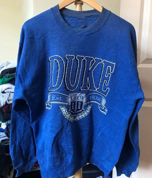 Vintage Style Duke University Sweatshirt, Duke Sweater, Vintage Style 90S Shirt with Classic Design