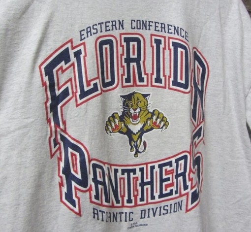 Vintage Style Florida Panthers T-Shirt, University of Florida Panthers Sweatshirt, Vintage Style 90 Shirt - Image 2