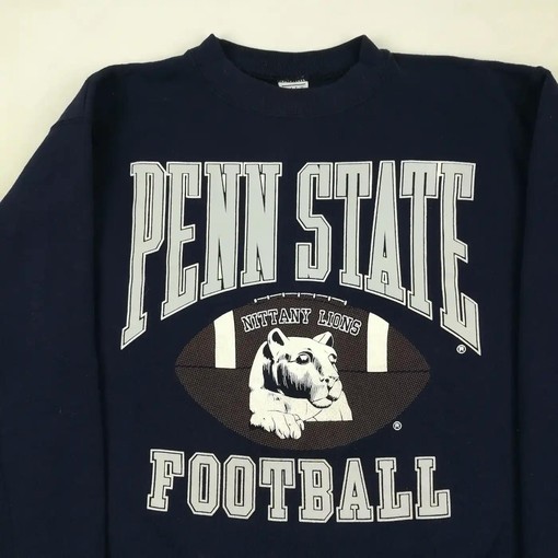 Vintage Style Galt Sand Penn State Football T-Shirt Sweatshirt - Perfect for American Football and NCAA Sport Shirts