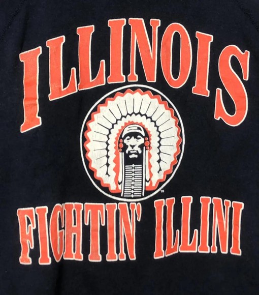 Vintage Style Illinois Fighting Illini Football T-Shirt Sweatshirt Hoodie with American Football Theme - Image 2