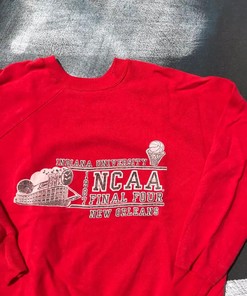 Vintage Style Indiana Hoosiers 1987 Basketball T-Shirt Sweatshirt with American Football Theme, Sports Gifts