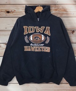 Vintage Style Iowa State University Hawkeyes Pullover Hoodie Printed Spell Out Logo Iowa Hawkeyes Sweater Pullover