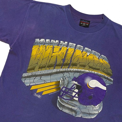 Vintage Style Magic Johnson NFL Football Minnesota Vikings American University T Shirt Sweatshirt T-shirt - Image 2