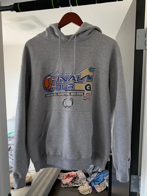 Vintage Style NCAA 2007 Final 4 T-Shirt Sweatshirt for Sports Fans